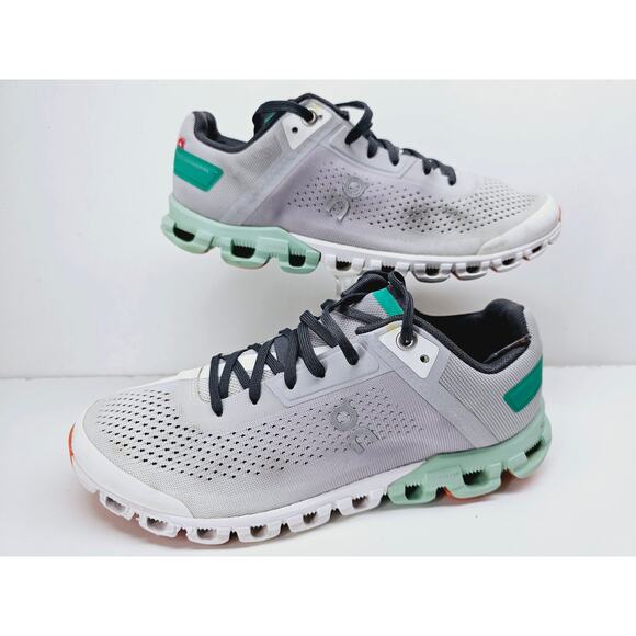 On Running Shoes - On Running Women's Light Gray and Mint Athletic Shoes